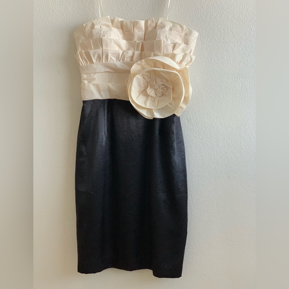 Max & Cleo Strapless dress with flower statement detail,  size 8